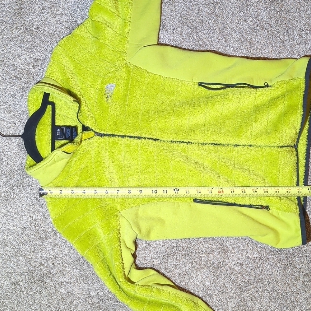 The North Face Women's Bright Green Ski Jacket - Picture 8 of 10